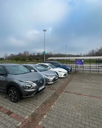 Different 24 - wypożyczalnia samochodów Łódź